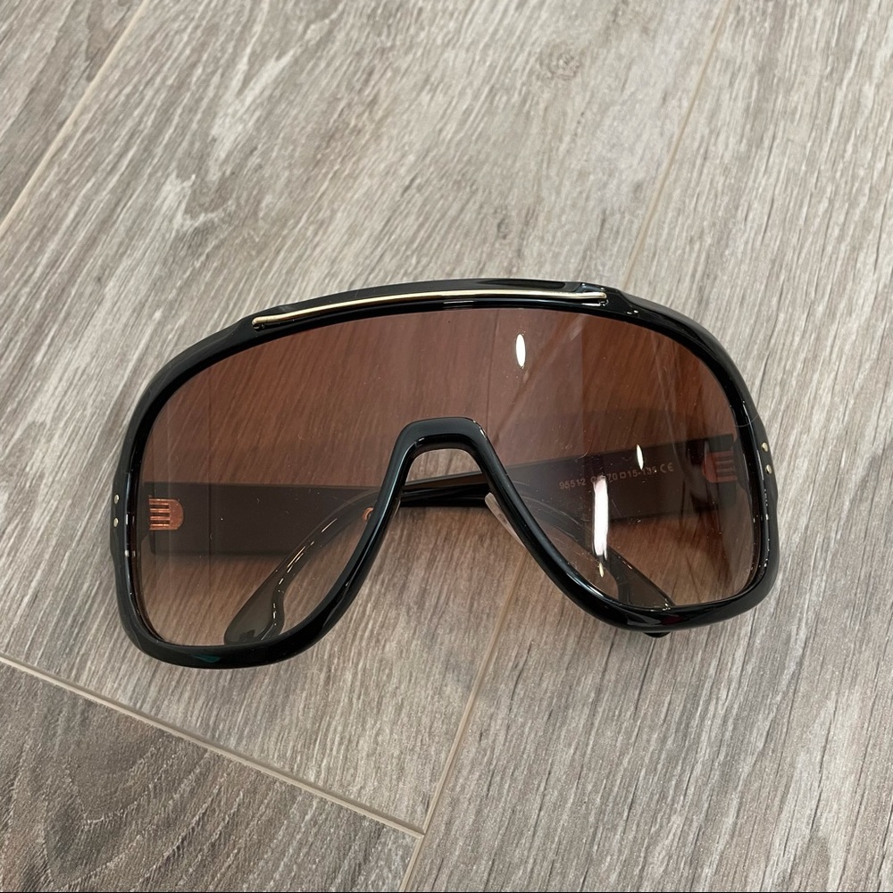 Fun, oversized sunglasses